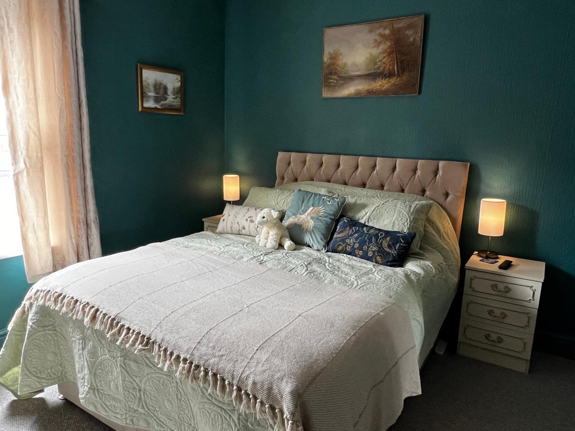 Robin'S Hollow: 2Bd Home Near Wrexham Afc Extérieur photo
