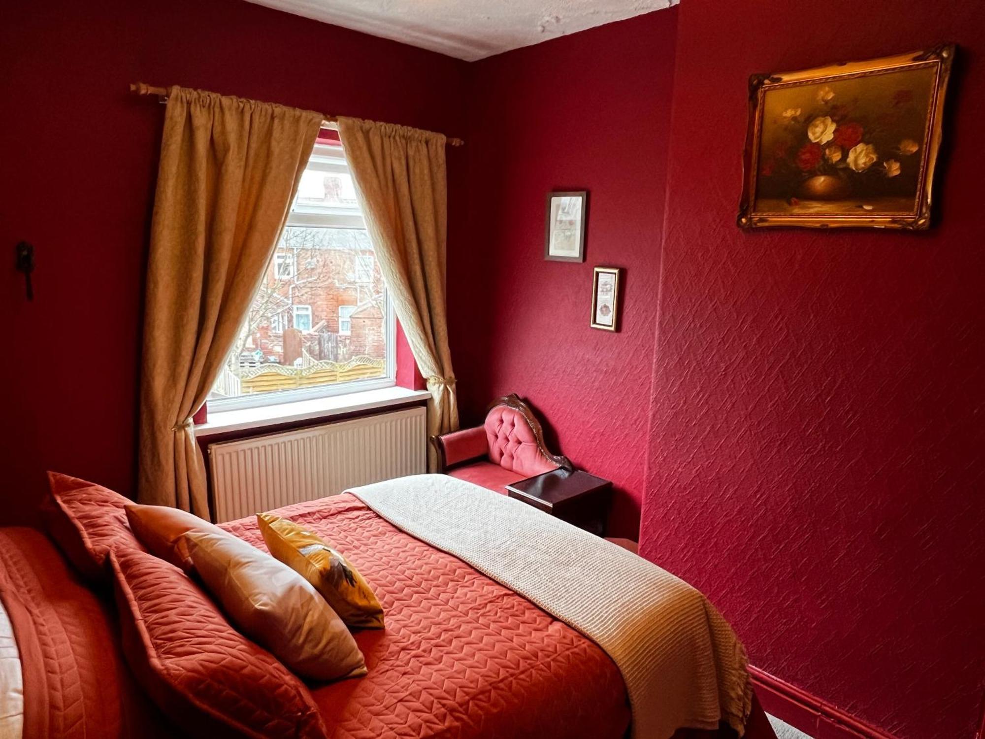 Robin'S Hollow: 2Bd Home Near Wrexham Afc Extérieur photo