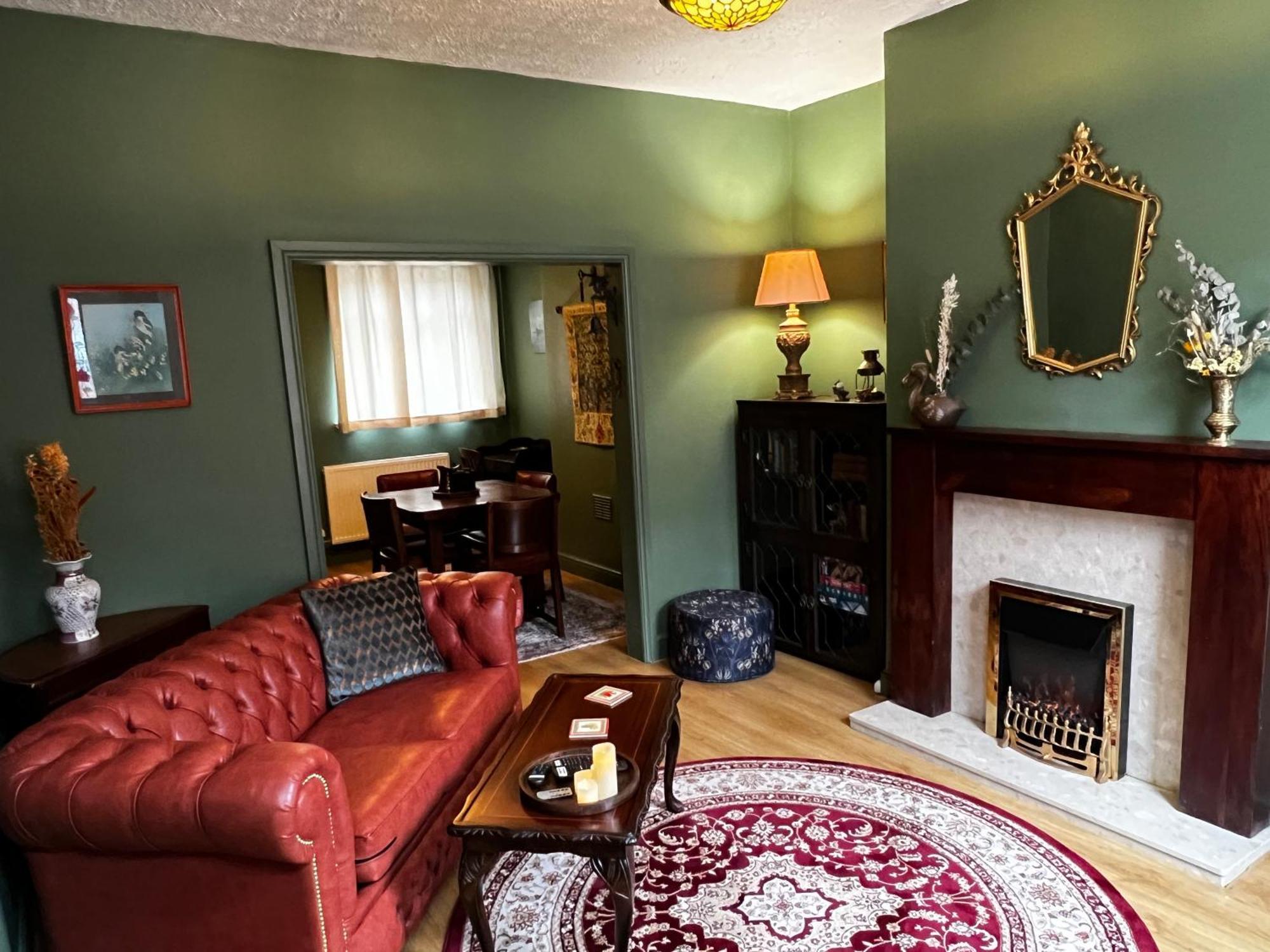 Robin'S Hollow: 2Bd Home Near Wrexham Afc Extérieur photo